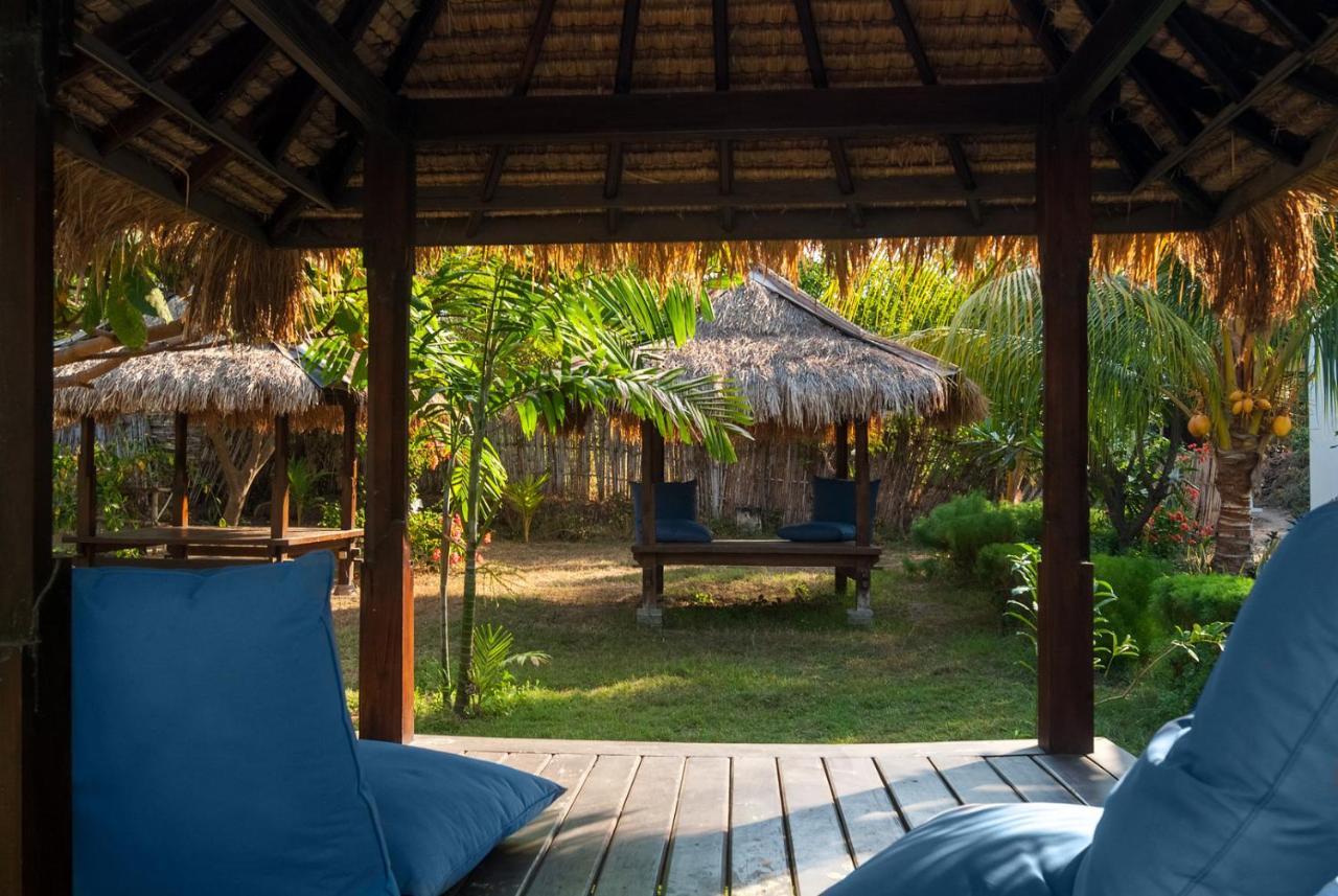 Blue Marine Resort Gili Air Ngoại thất bức ảnh